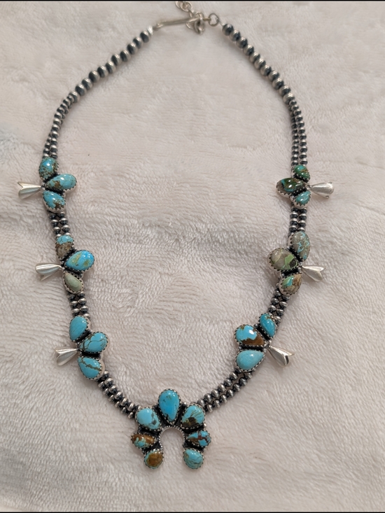 Jewelry - Mine #8 Turquoise Stone Desert Pearl Necklace